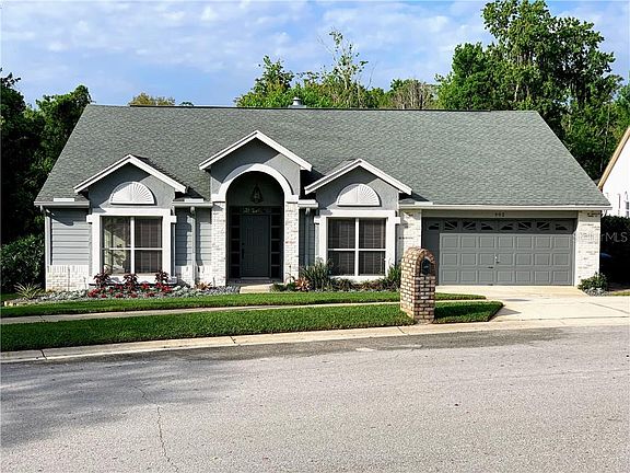 2nd image of 902 Bucksaw Pl