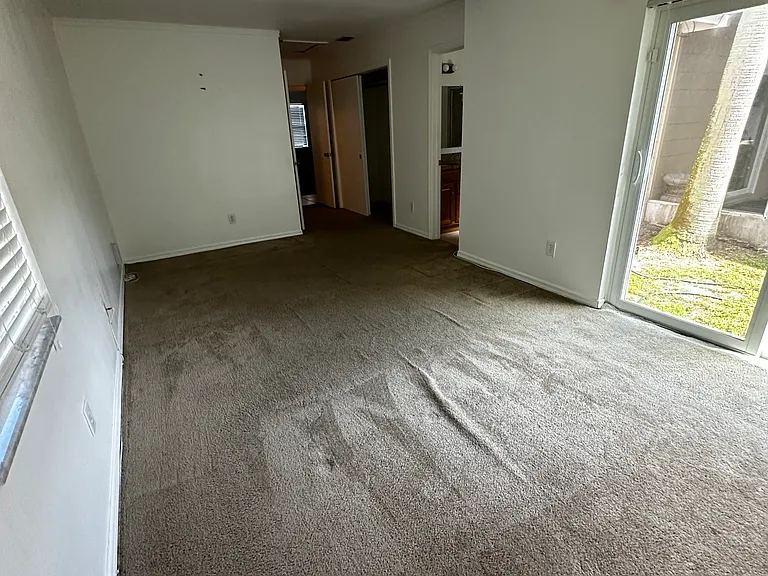 11706 Oban Ave — Photo 18