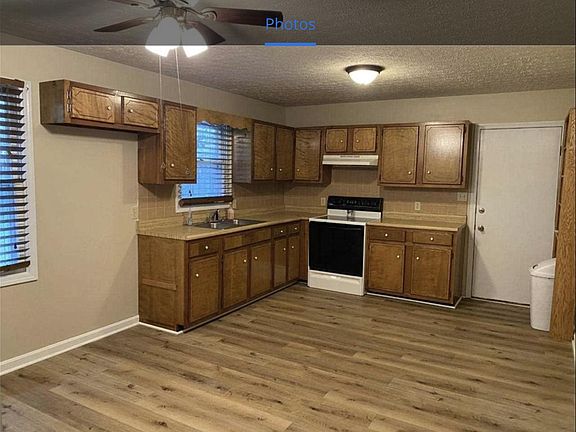 4th image of 253 Stone Ln