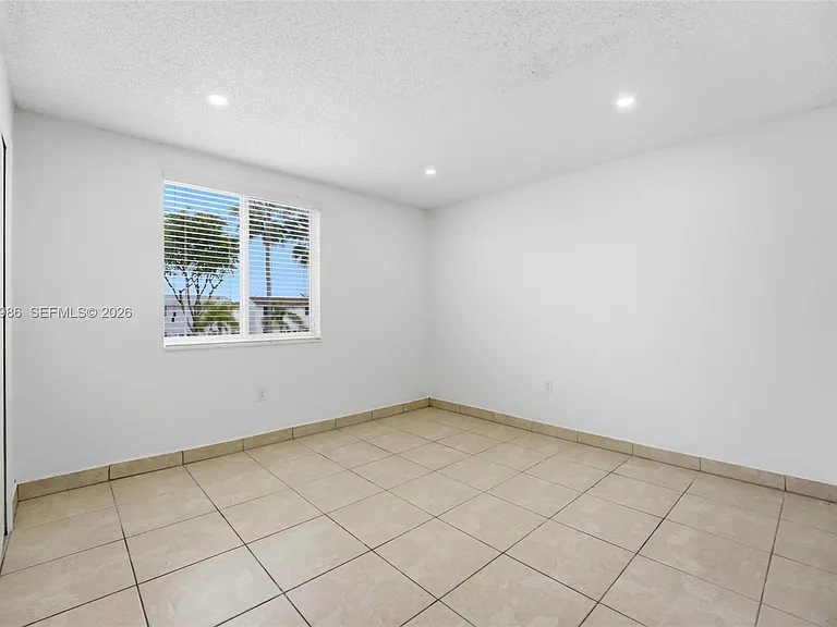8221 NW 192nd Ter — Photo 13