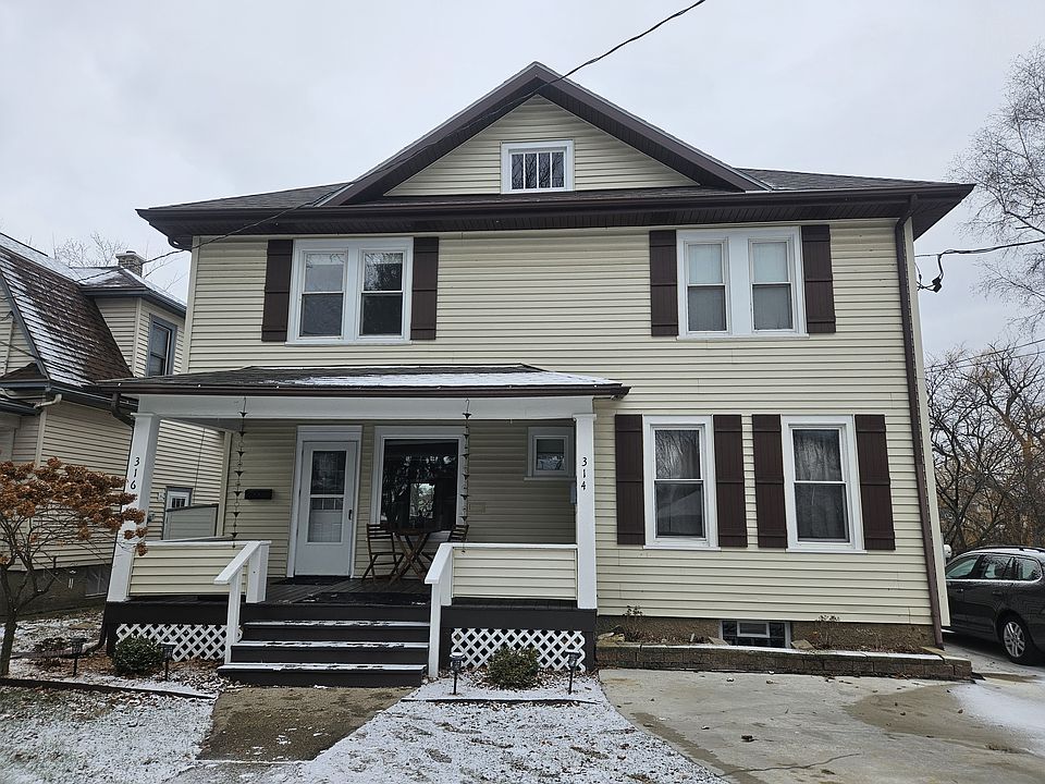 1st image of 316 W Milwaukee Ave #316