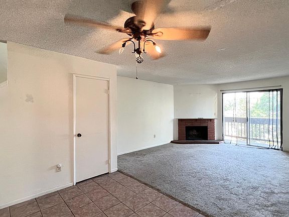 3rd image of 3988 60th St Unit 19