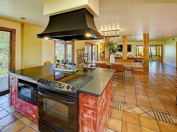 5th image of 5100 W Camino Del Desierto