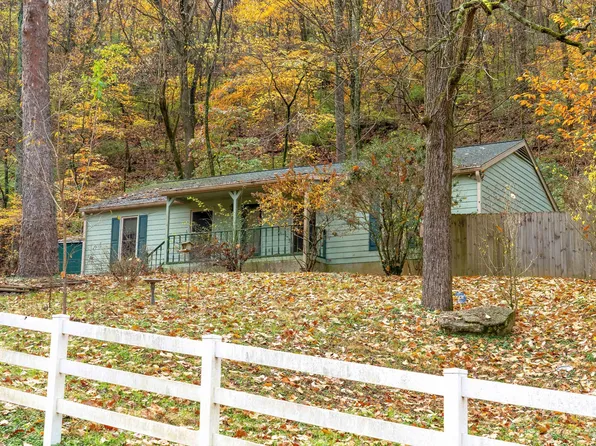 3794 Knight Dr, Whites Creek, TN 37189