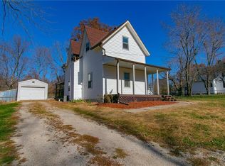 504 W 4th St, Holden, MO 64040