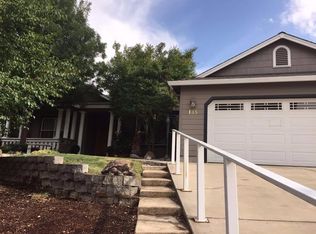 135 Carolyne Ct, Talent, OR 97540