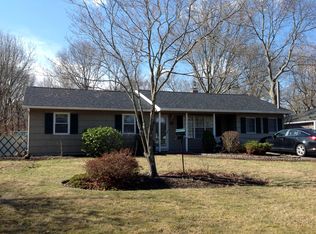 42 Grove Dr, Mastic, NY 11950