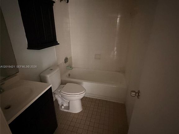 5th image of 3199 Foxcroft Rd 311