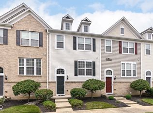 12721 Tamworth Dr, Fishers, IN 46037