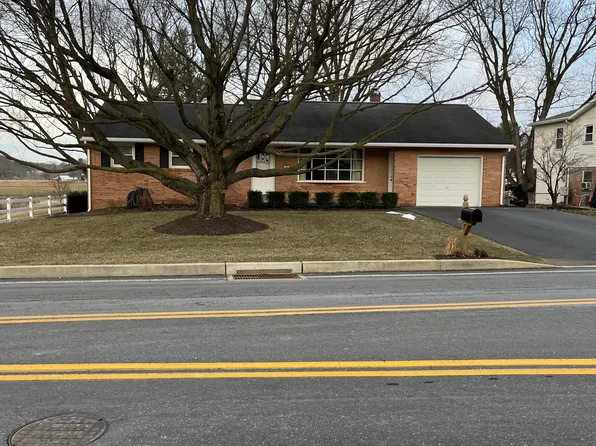 16 Geist Rd, Lancaster, PA 17601
