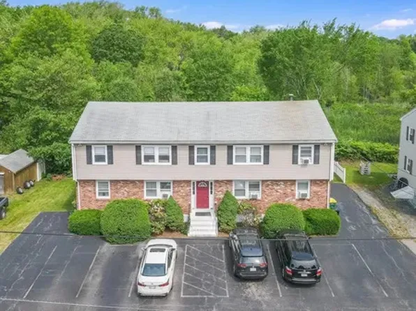 24 River St APT B, North Attleboro, MA 02760