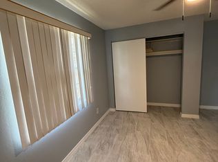 2221 SE 10th Ter, Cape Coral, FL 33990