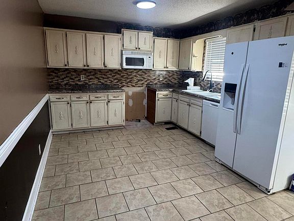 5th image of 7639 Mallette Rd