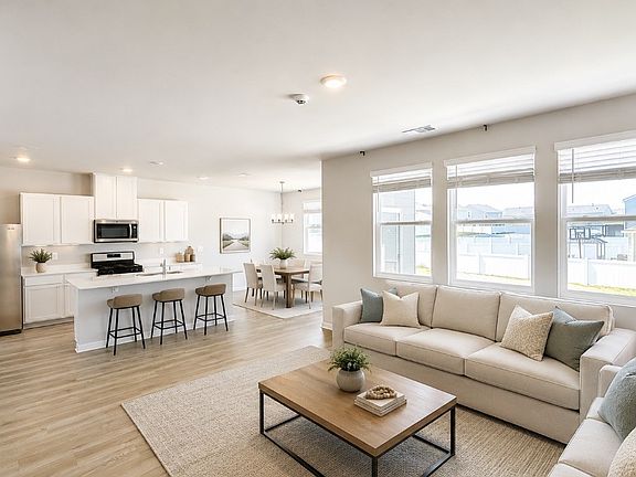 2nd image of 7206 Golden Way