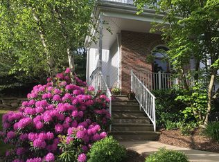 9 Primrose Ln #401, Mount Arlington, NJ 07856