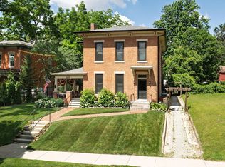 269 N Sandusky St, Delaware, OH 43015