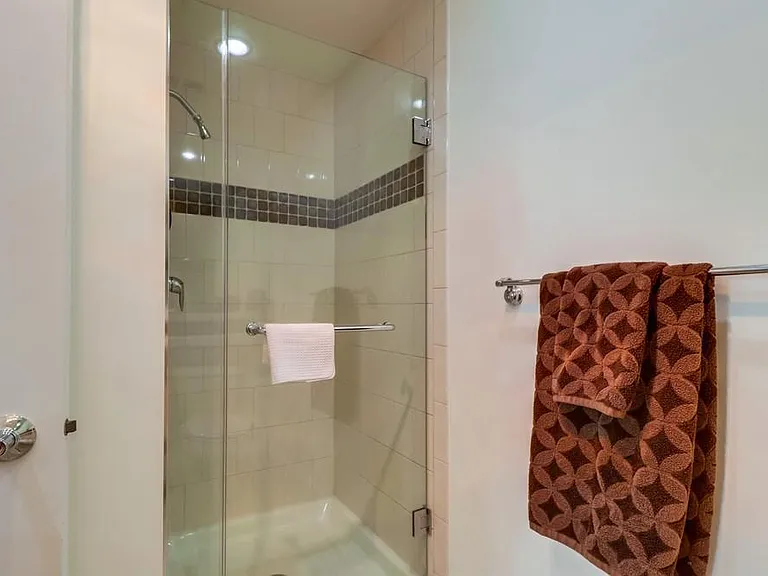 850 Beech St #509 — Photo 12