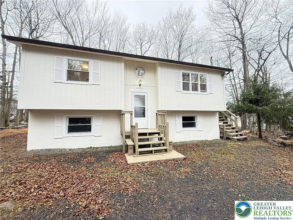 1st image of 8066 Red Squirrel Dr
