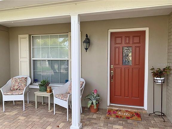 2nd image of 2374 Sarazen Dr