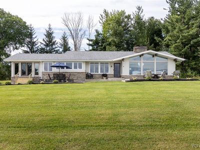 5720 Cole Rd, Orchard Park, NY, 14127