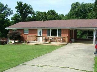 627 Brown St, Radcliff, KY 40160