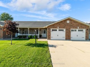 14 Devon Dr, South Huron, ON N0M 1S3