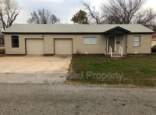 4101 SE 42nd St, Del City, OK 73115