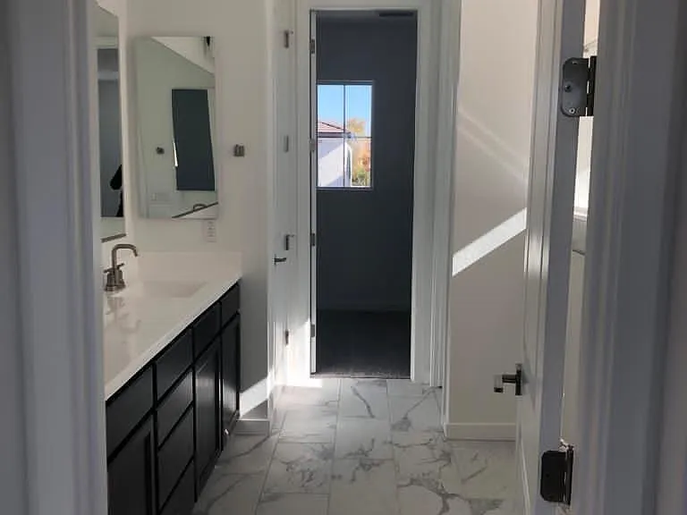 873 W Baylor Ln — Photo 12