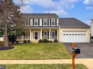 20682 Mandalay Ct, Ashburn, VA 20147