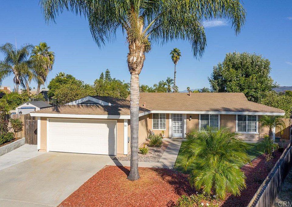 1st image of 741 Casa Real Ct