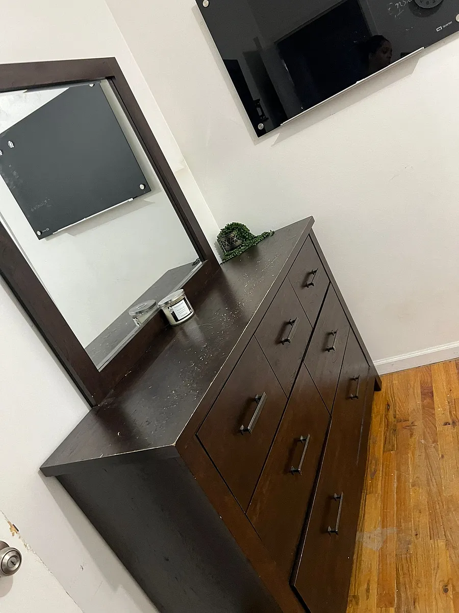 Drawer with mirror for storage 
and working flat screen table - W 125th St