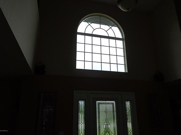 2nd image of 8802 Oxfordshire Dr