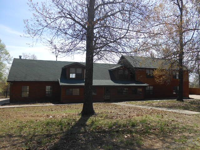1st image of 149 Country Oaks Dr