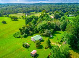 77 Bolton Rd, Trenton, GA 30752