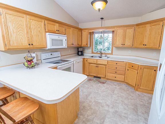 4th image of 3548 County Road 82 NW