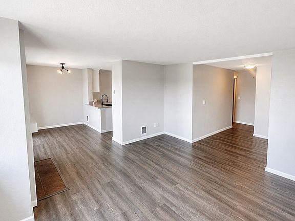 4th image of 3815 131st Ln SE APT H2