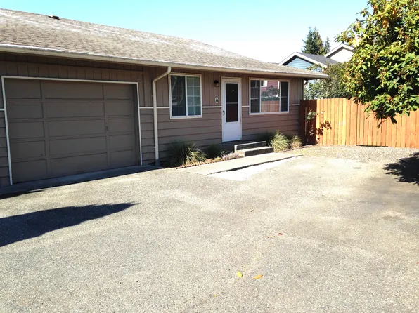 15702 Ash Way #A, Lynnwood, WA 98087