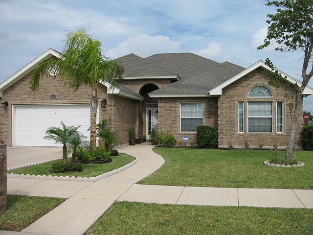 1st image of 3532 Heritage Cir