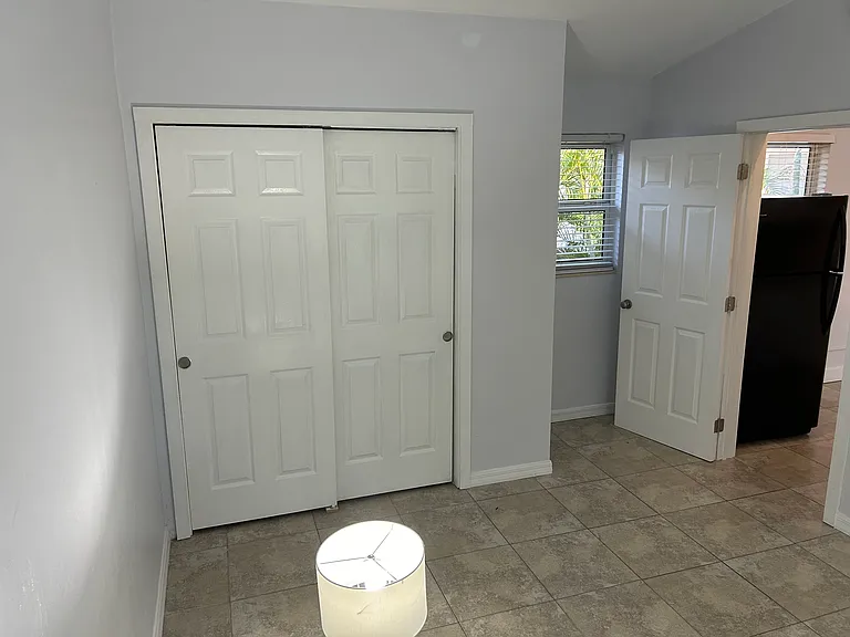 1308 NE 14th Ct #1304 — Photo 7