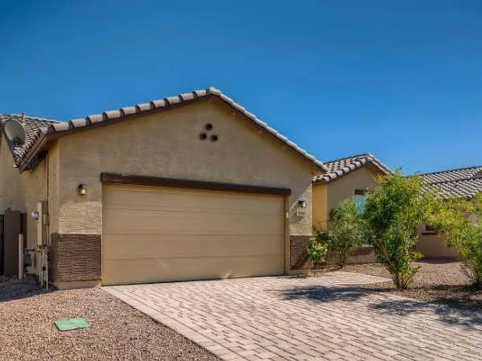 35359 N Donovan Dr