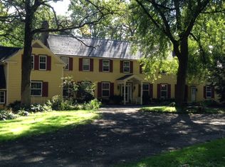 17059 Timber Dr, Sterling, IL 61081