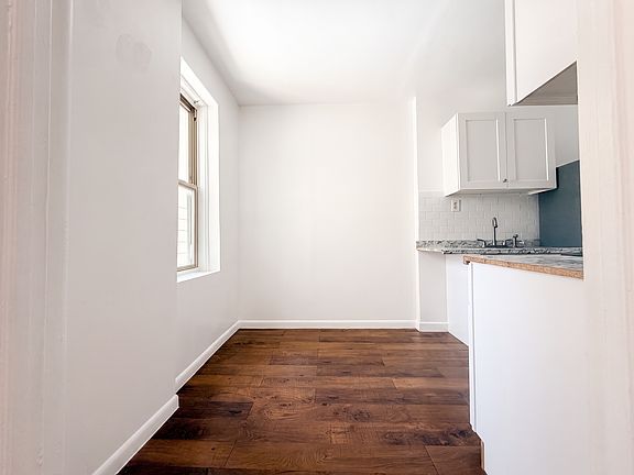 3rd image of 310 94th St #56