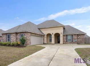 4353 Union Dr, Addis, LA 70710