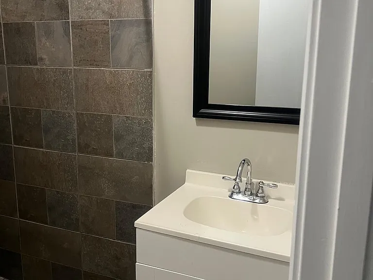 3618 Faxon Ave #2 — Photo 11