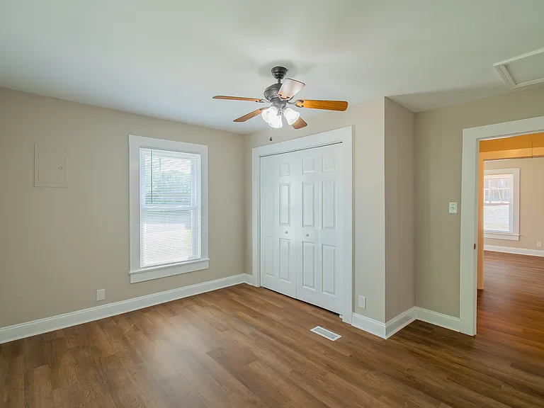 69 Lowe Ave NW — Photo 19