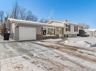 2419 Harney Dr, Rapid City, SD 57702