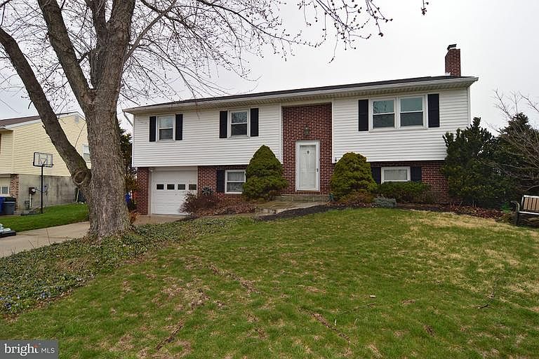 1st image of 617 Christopher Dr