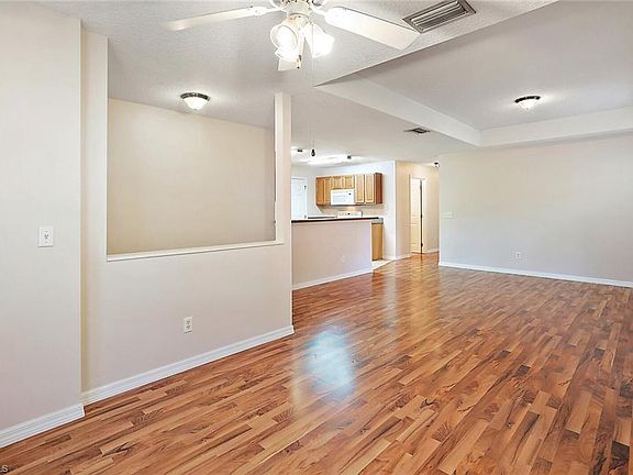 5th image of 1206 Wood Duck Ln