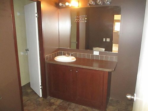 5th image of 181 Bridlewood Dr