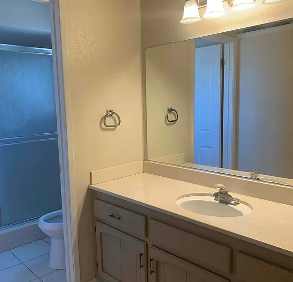 3101 Chestnut Dr — Photo 6